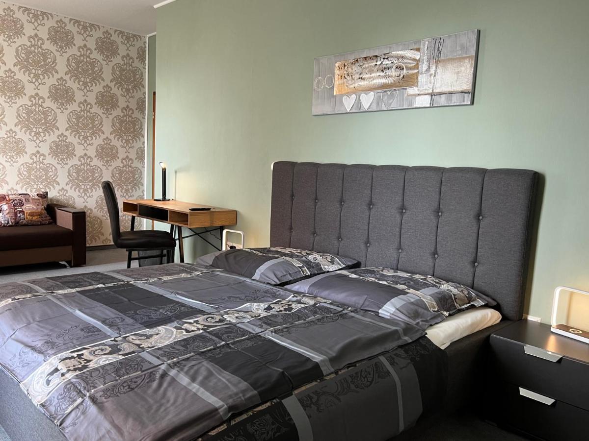 Hotelpension Am Thermalbad Bad Nenndorf Bagian luar foto