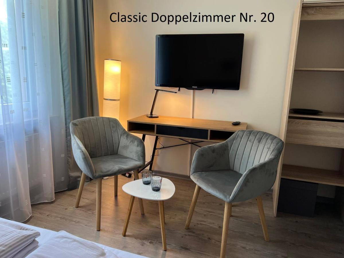 Hotelpension Am Thermalbad Bad Nenndorf Bagian luar foto