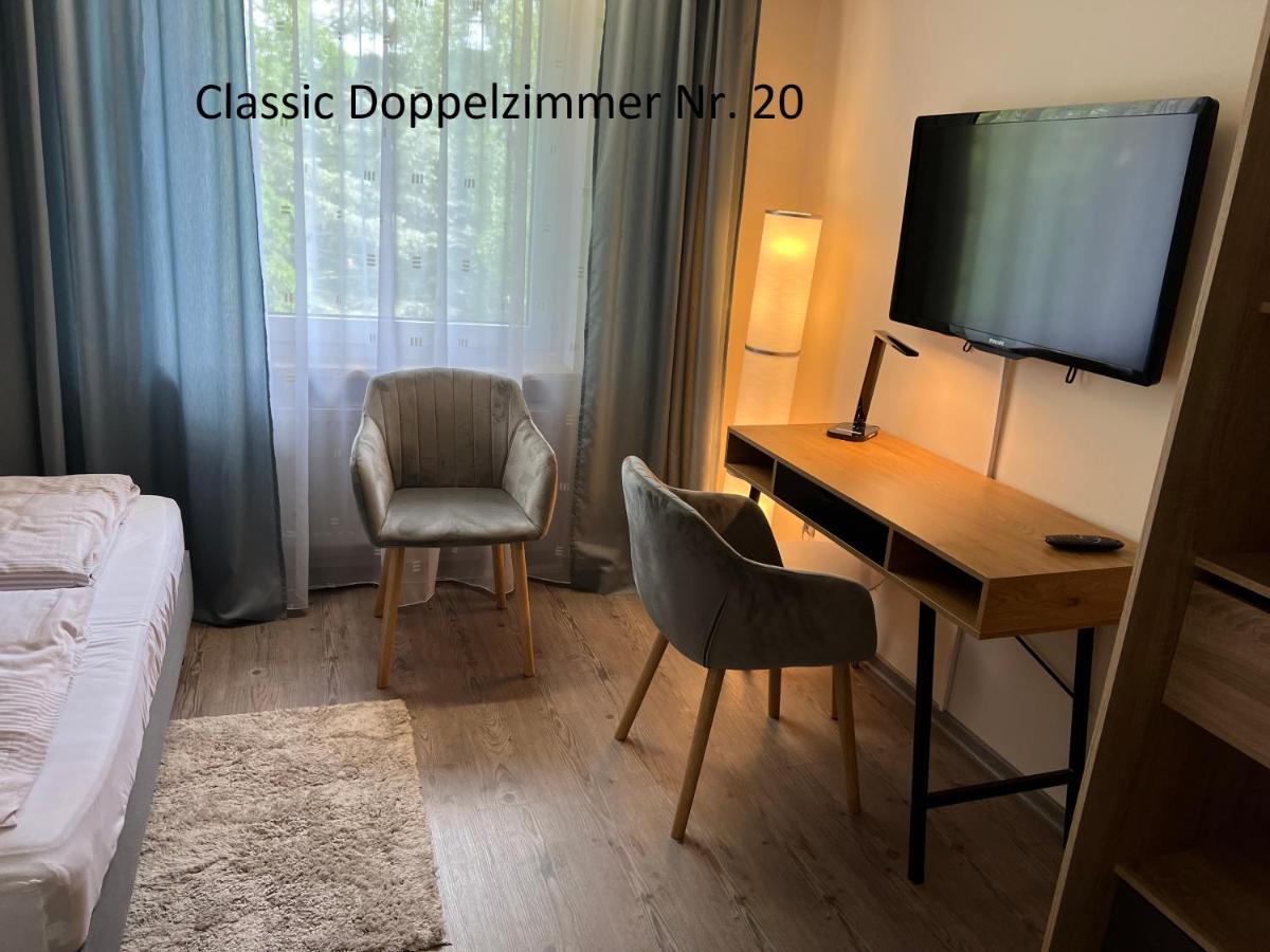 Hotelpension Am Thermalbad Bad Nenndorf Bagian luar foto