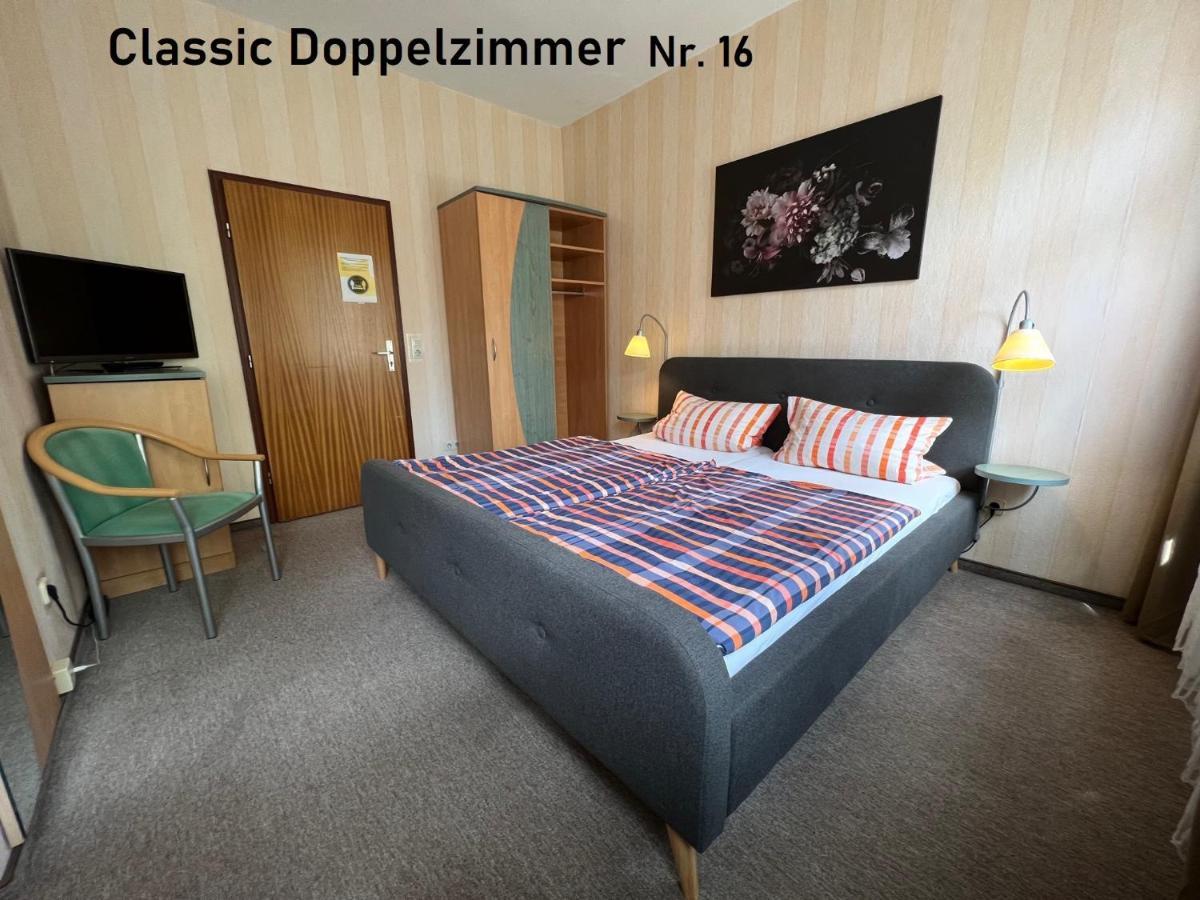 Hotelpension Am Thermalbad Bad Nenndorf Bagian luar foto