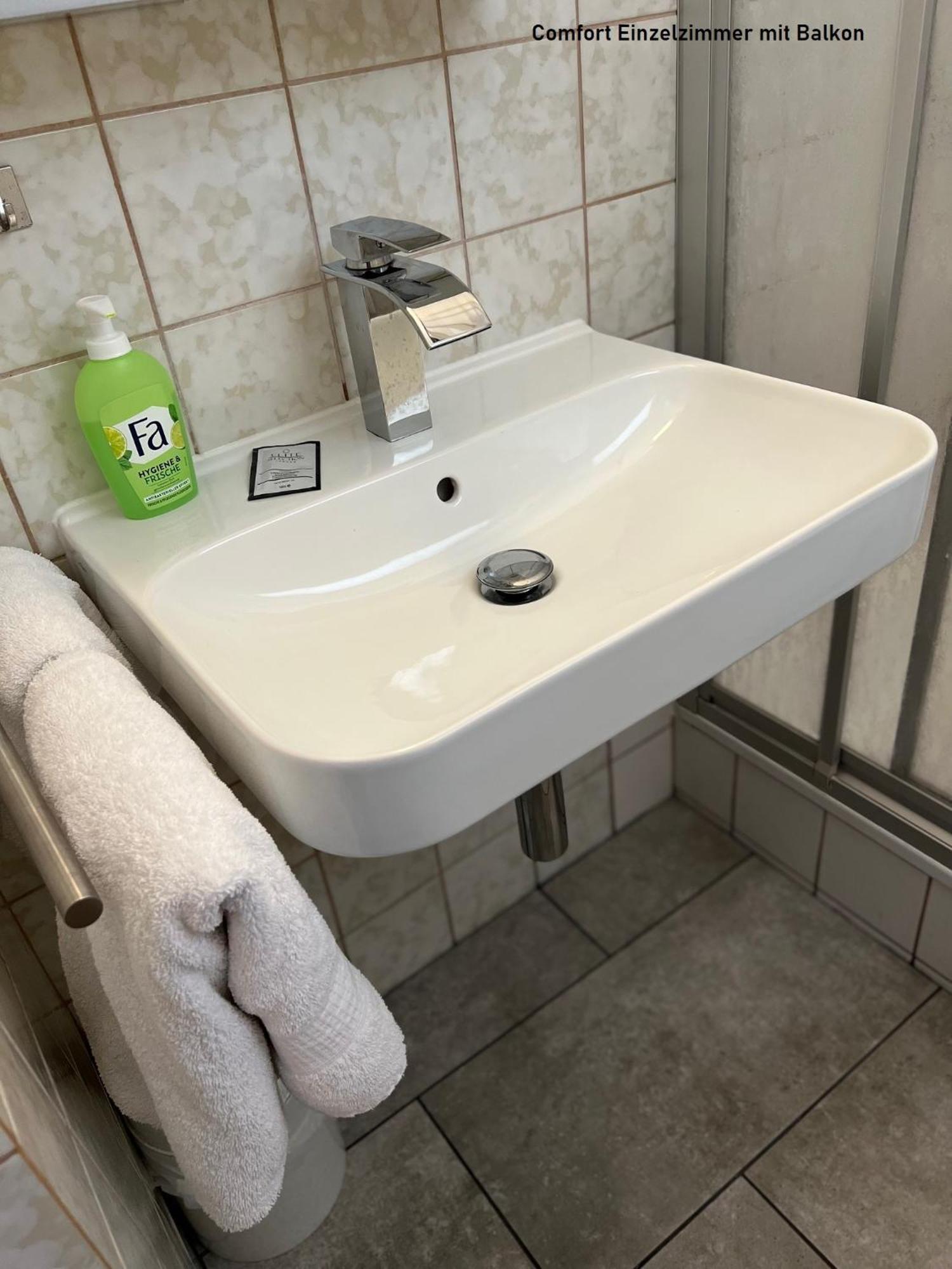 Hotelpension Am Thermalbad Bad Nenndorf Ruang foto